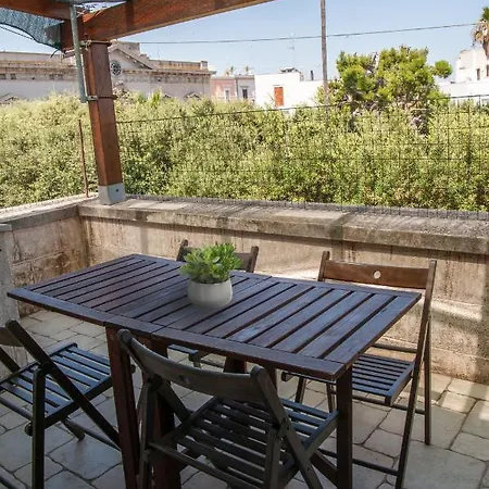 بيت ضيافة Vacanze Al San Domenico مولا دي باري